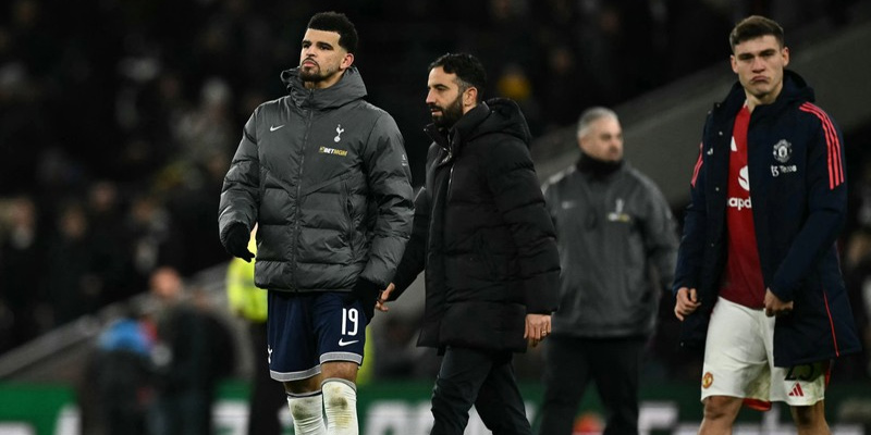 Ruben Amorim cùng đội hình chắp vá sau thời Ten Hag